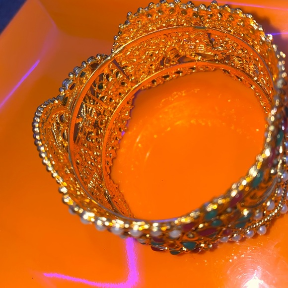 Bollywood Festive Bangle - Picture 2 of 6